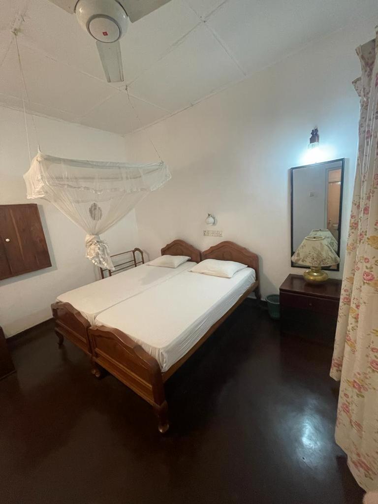 Kandy Inn Madugalle'S Family Guest House 外观 照片