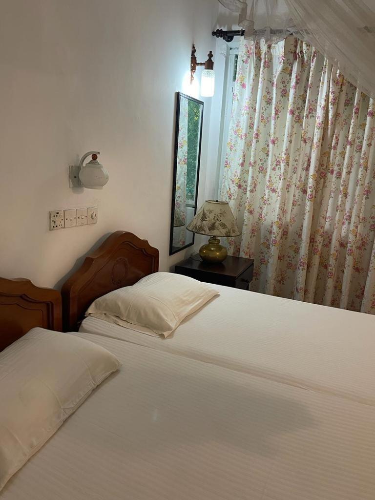 Kandy Inn Madugalle'S Family Guest House 外观 照片