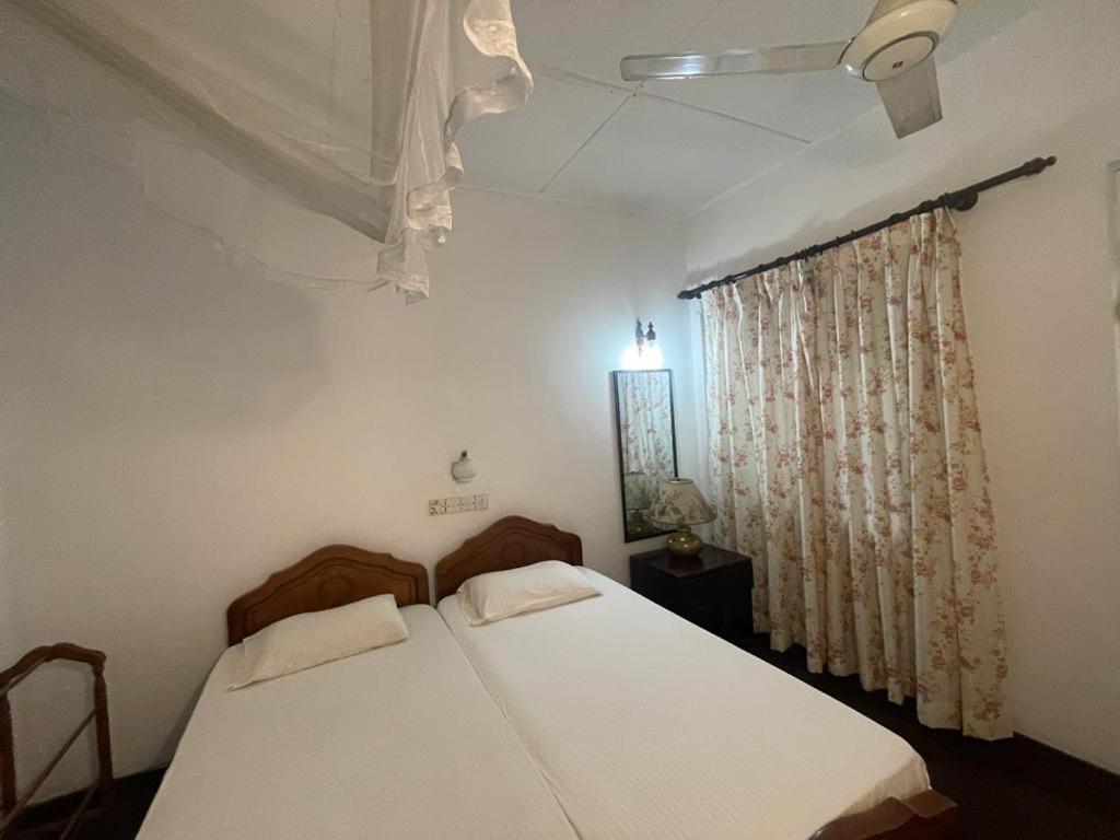 Kandy Inn Madugalle'S Family Guest House 外观 照片