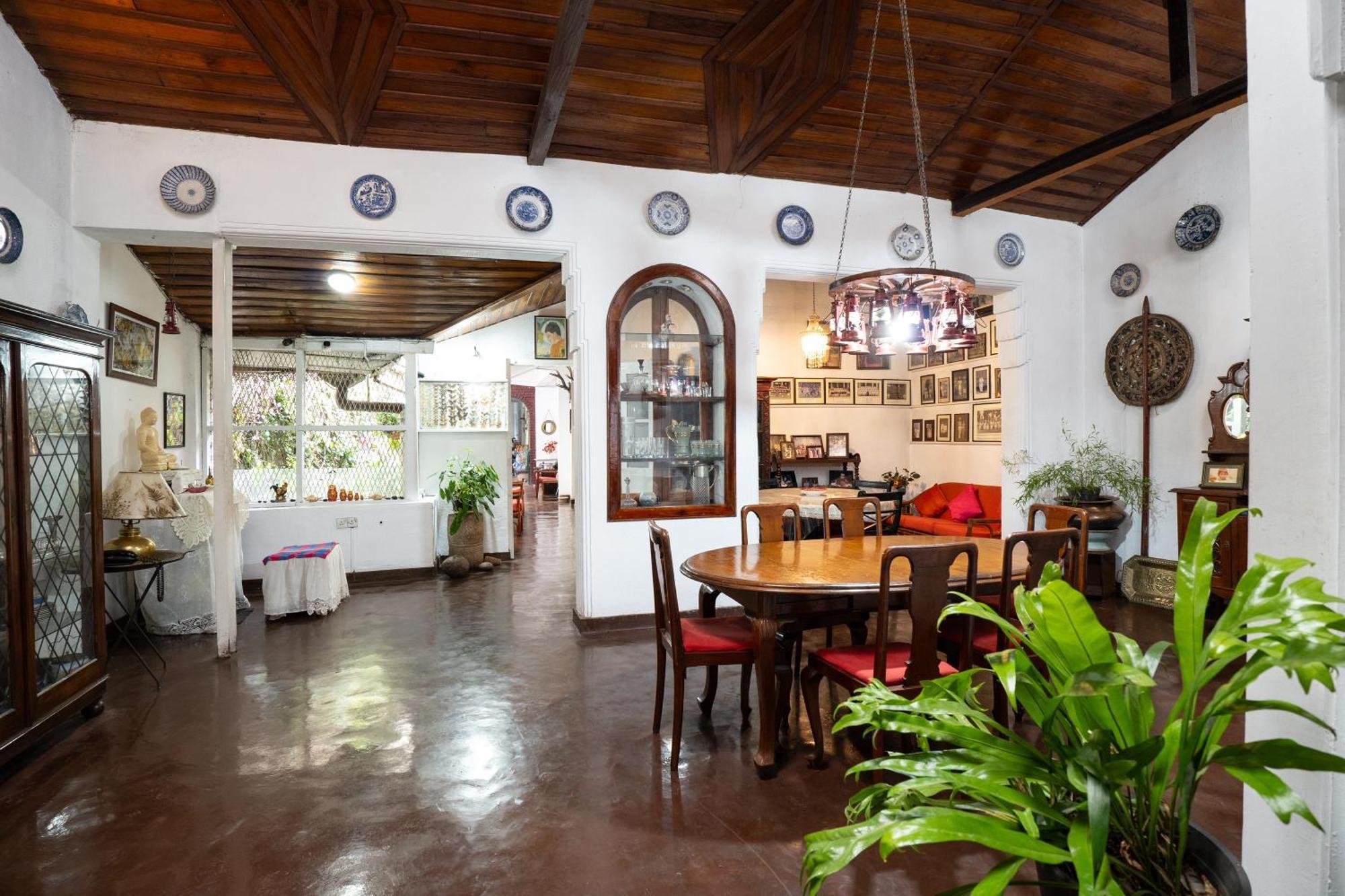 Kandy Inn Madugalle'S Family Guest House 外观 照片